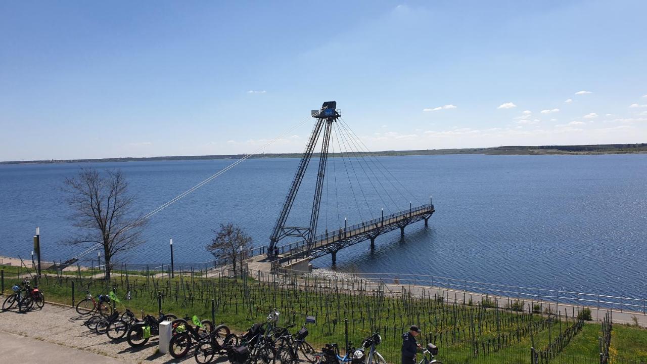 Seensucht & Urlaubstraeume, Ferienwohnung "Seeadler" Grossraschen Bagian luar foto