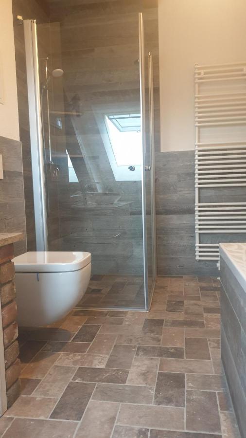 Seensucht & Urlaubstraeume, Ferienwohnung "Seeadler" Grossraschen Bagian luar foto
