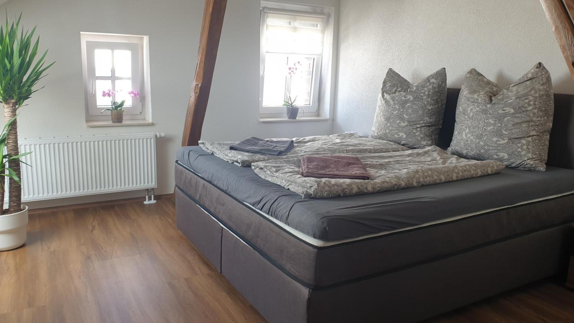 Seensucht & Urlaubstraeume, Ferienwohnung "Seeadler" Grossraschen Bagian luar foto