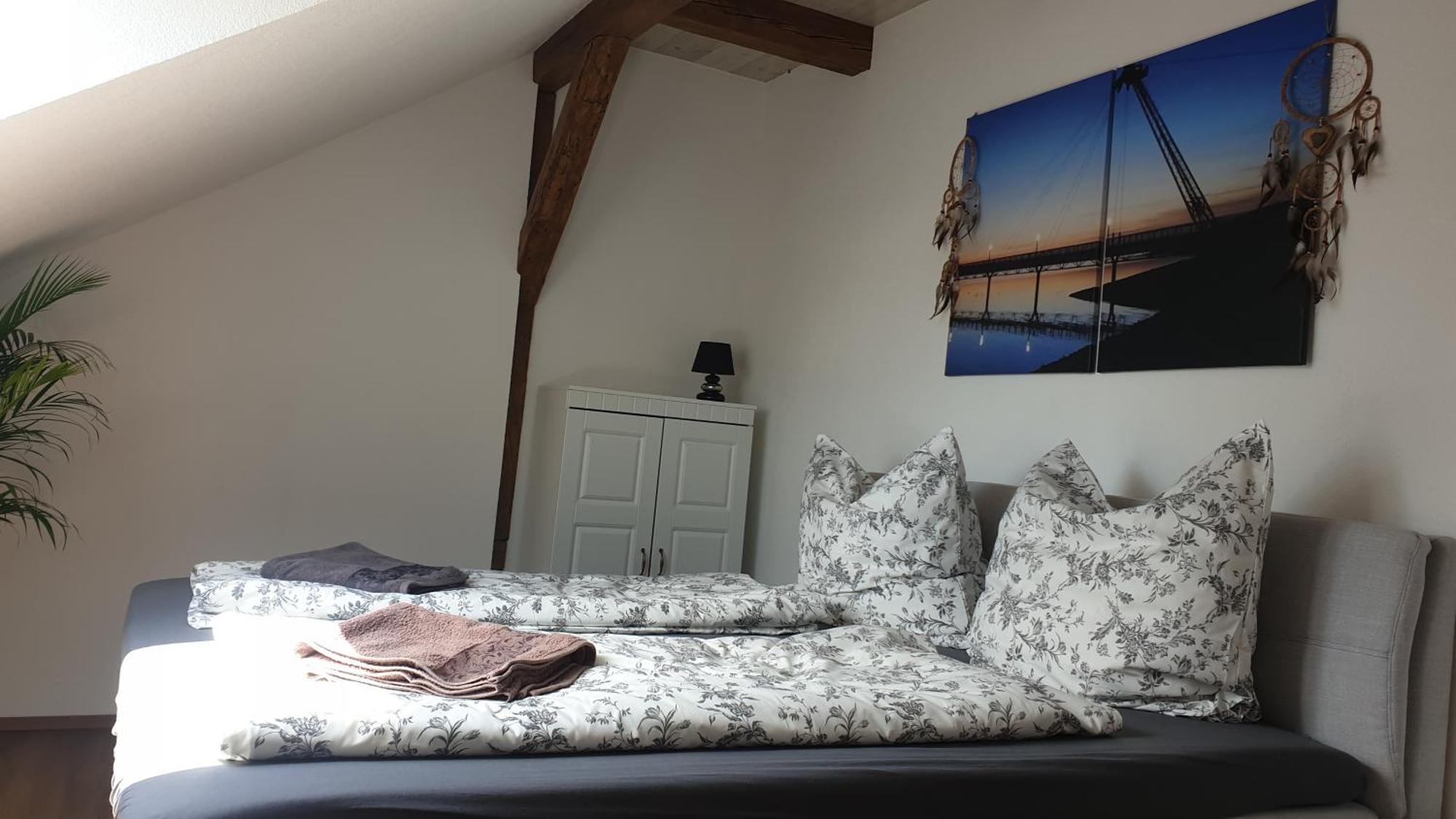 Seensucht & Urlaubstraeume, Ferienwohnung "Seeadler" Grossraschen Bagian luar foto